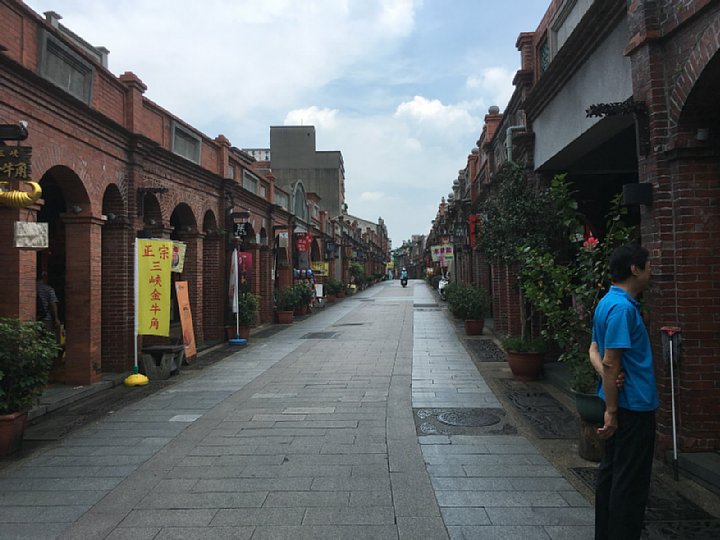 pict064.jpg